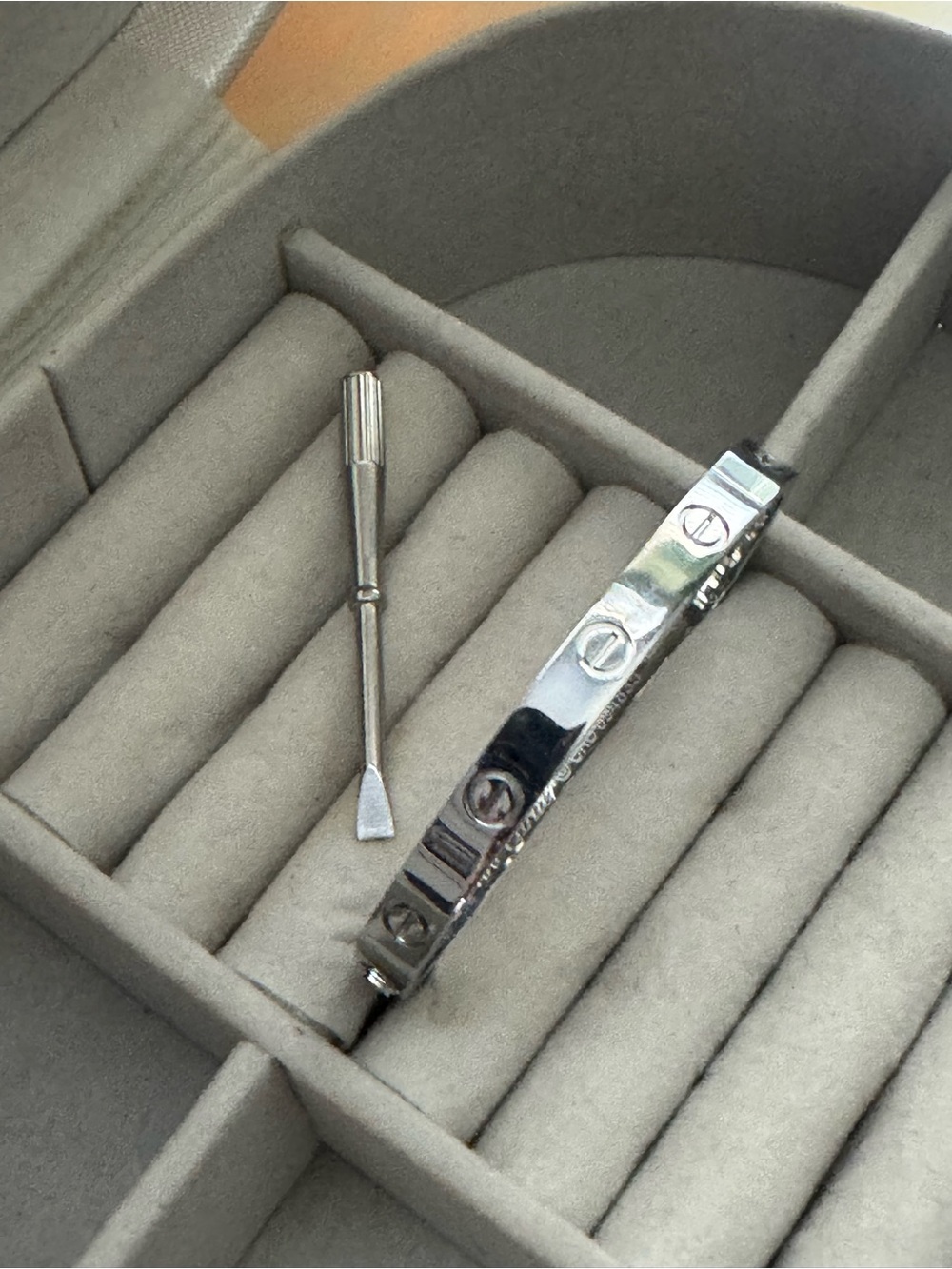 Screw Motif Bracelet - Polished Stainless Steel